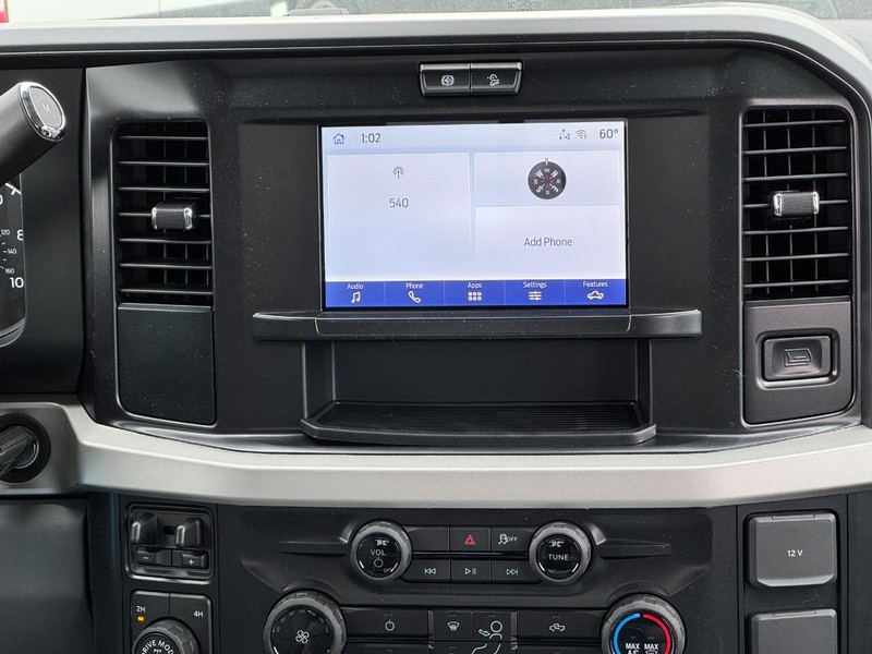 Ford Super Duty F-250 SRW Vehicle Image 09