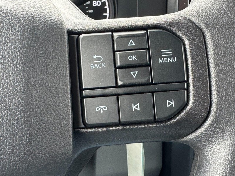 Ford Super Duty F-250 SRW Vehicle Image 17