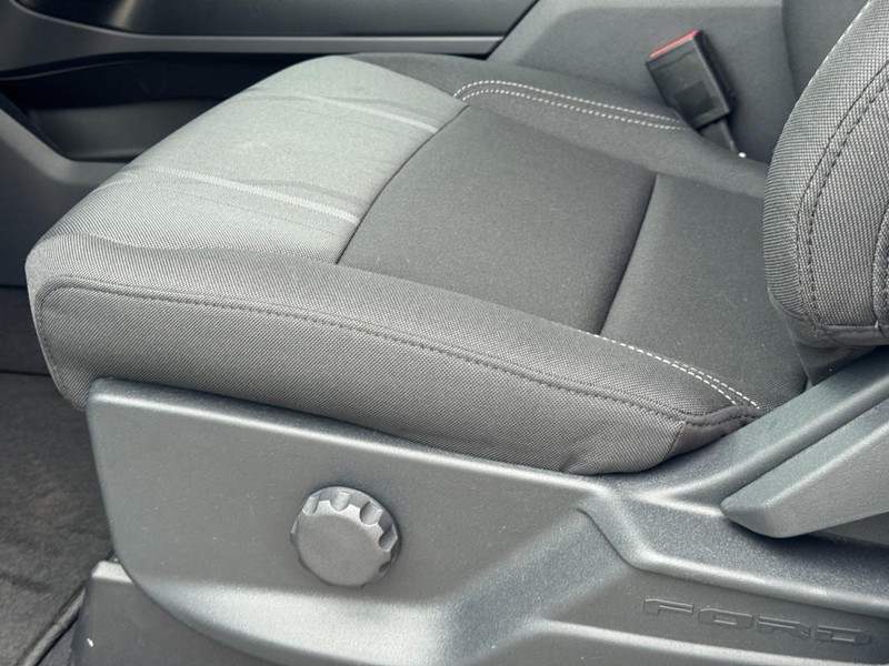 Ford F-150 Vehicle Image 14