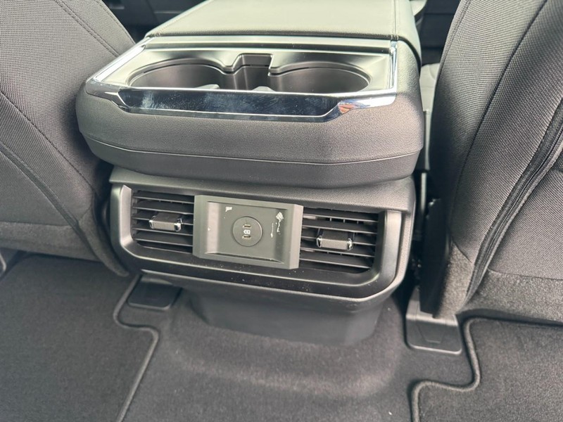 Ford F-150 Vehicle Image 11