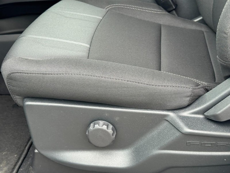 Ford F-150 Vehicle Image 13