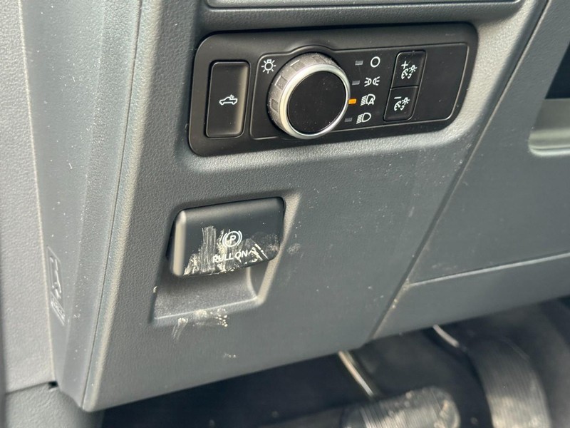 Ford F-150 Vehicle Image 14