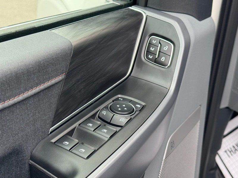 Ford F-150 Vehicle Image 13