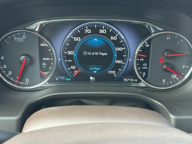 GMC Acadia Vehicle Full-screen Gallery Image 23