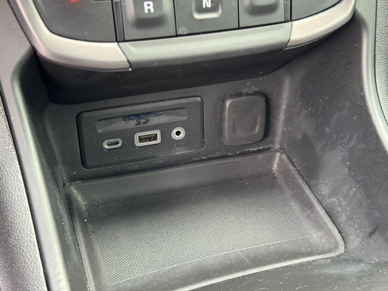 GMC Terrain Vehicle Image 23