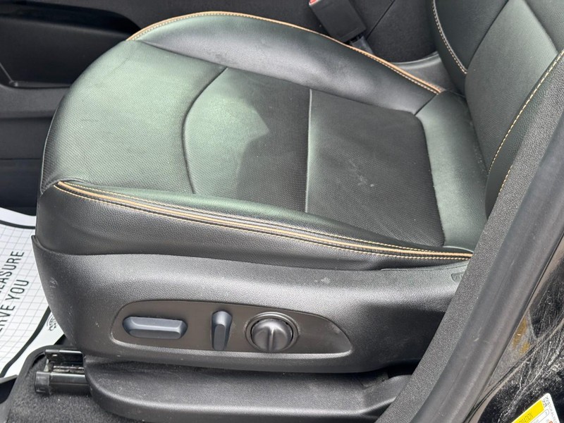 GMC Terrain Vehicle Image 26