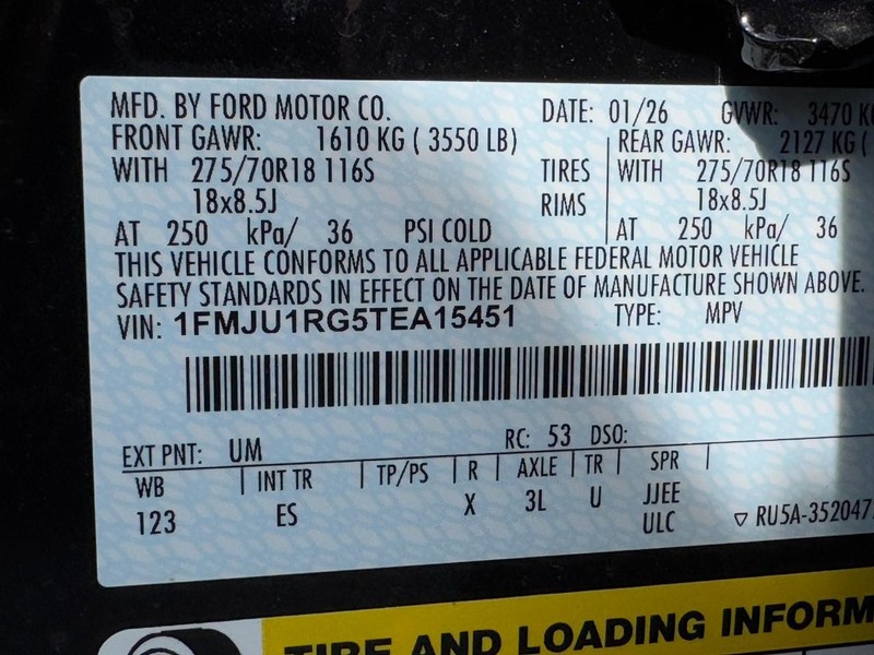 Ford Expedition Vehicle Full-screen Gallery Image 17