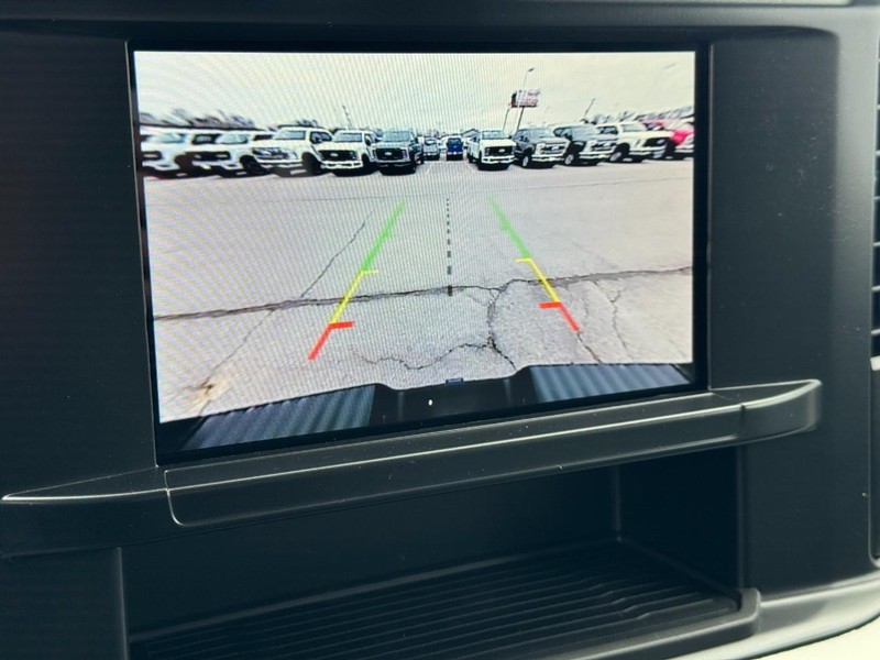 Ford Super Duty F-250 SRW Vehicle Image 19