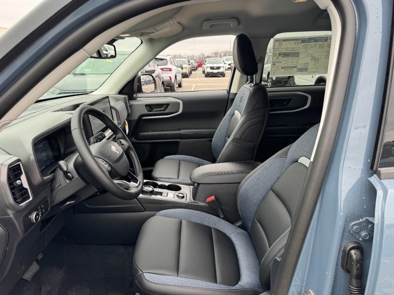 Ford Bronco Sport Vehicle Image 18