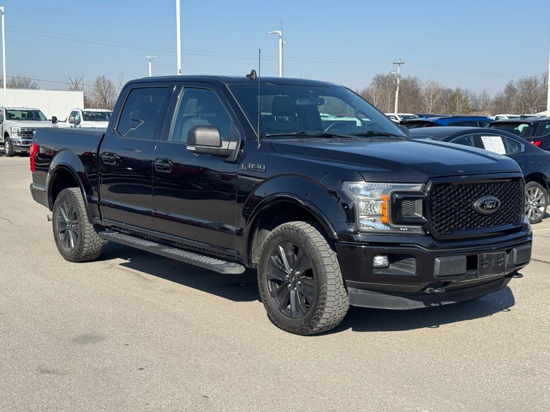 Ford F-150 Vehicle Full-screen Gallery Image 2