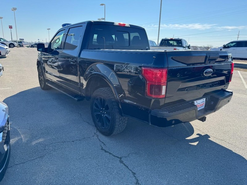 Ford F-150 Vehicle Full-screen Gallery Image 6