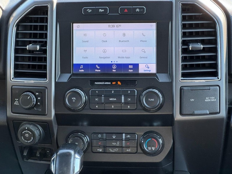 Ford F-150 Vehicle Full-screen Gallery Image 13