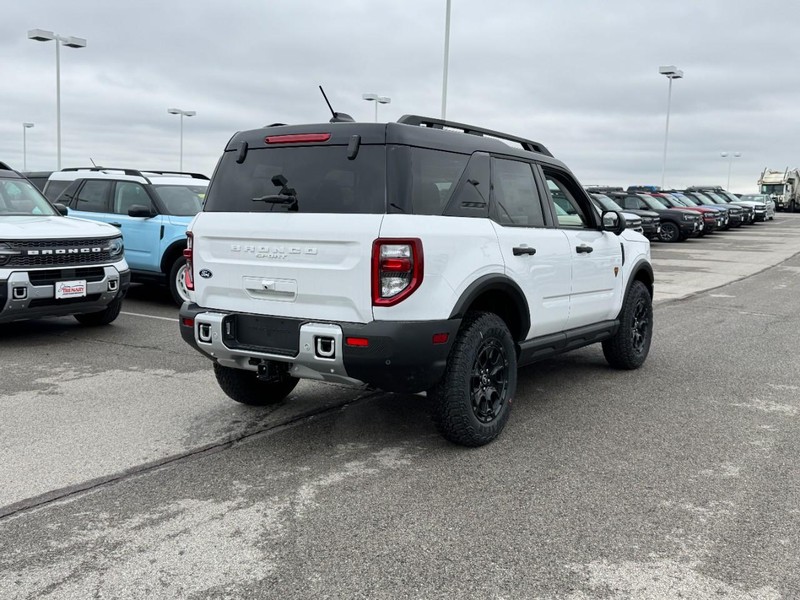 Ford Bronco Sport Vehicle Image 03