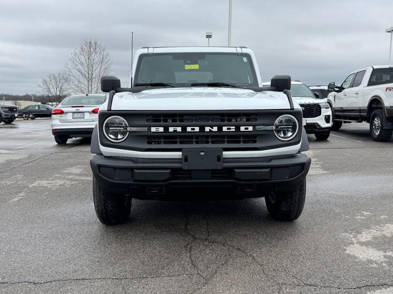 Ford Bronco Vehicle Image 08