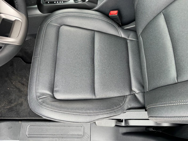 Ford Bronco Vehicle Image 17