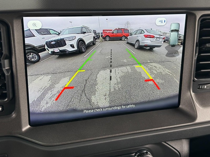 Ford Bronco Vehicle Image 23