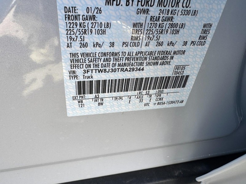 Ford Maverick Vehicle Image 25