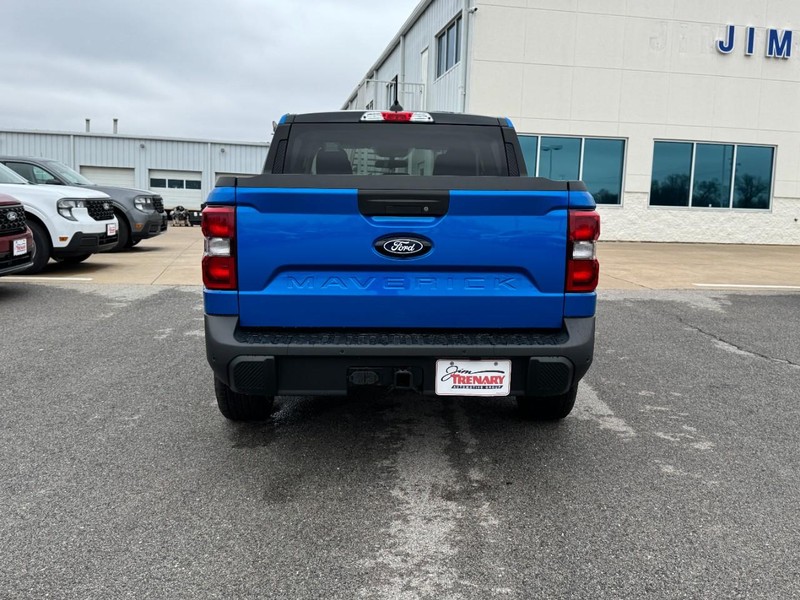 Ford Maverick Vehicle Image 04