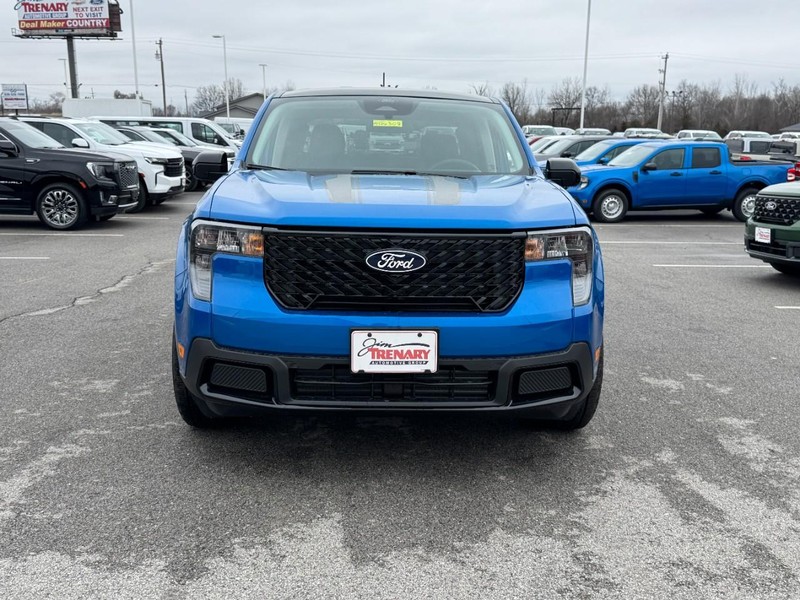 Ford Maverick Vehicle Image 08