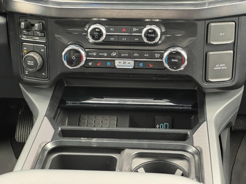 Ford Super Duty F-250 SRW Vehicle Image 10