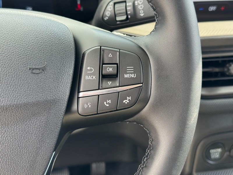 Ford Bronco Sport Vehicle Full-screen Gallery Image 22