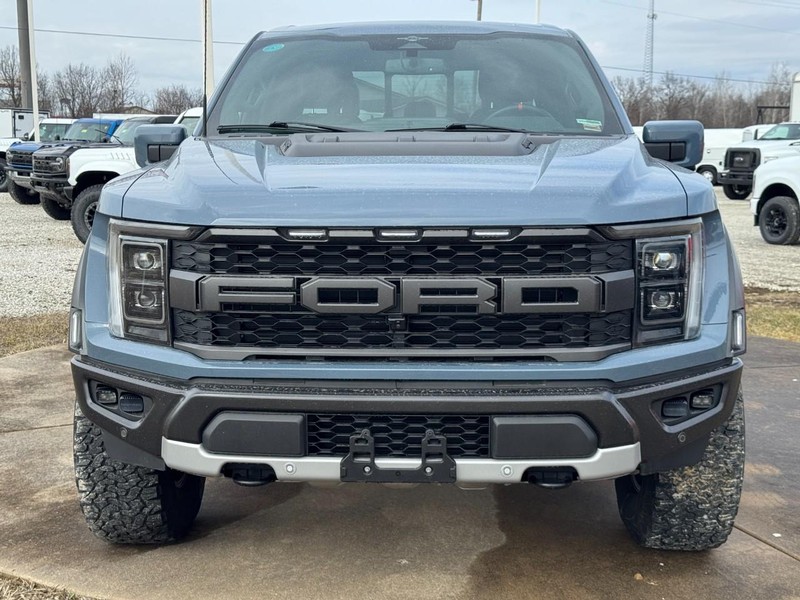 Ford F-150 Vehicle Full-screen Gallery Image 9