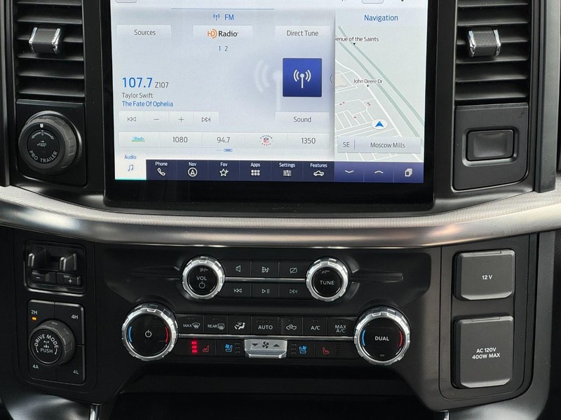 Ford F-150 Vehicle Full-screen Gallery Image 13