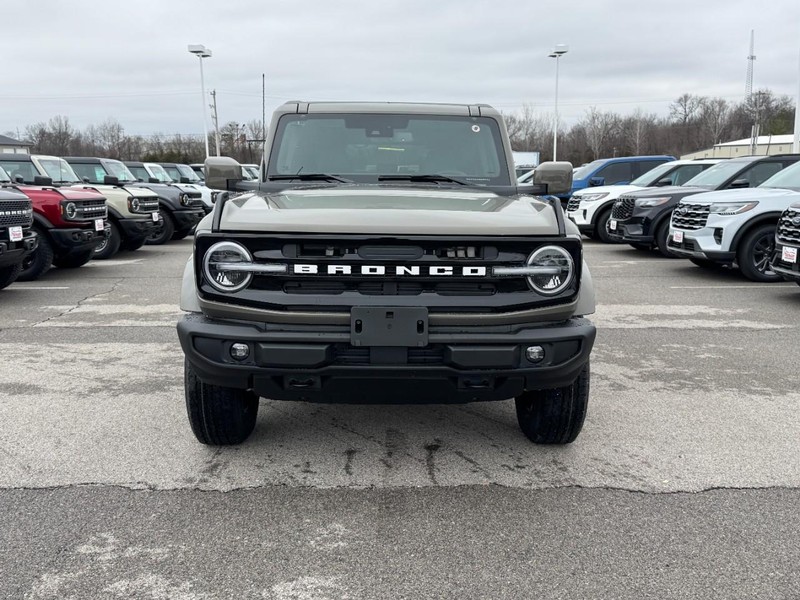 Ford Bronco Vehicle Image 08