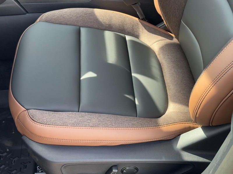 Ford Bronco Sport Vehicle Image 16