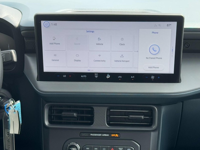 Ford Maverick Vehicle Image 08