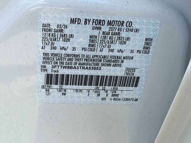 Ford Maverick Vehicle Image 15