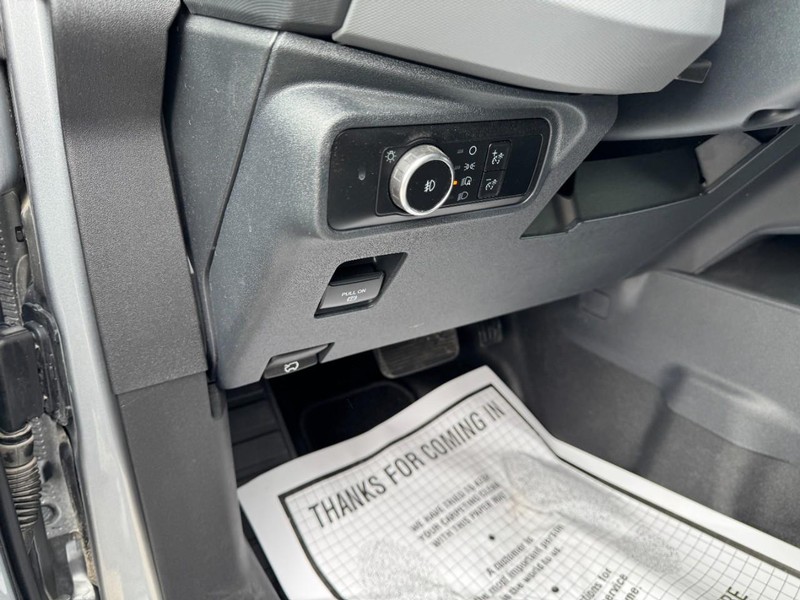 Ford Bronco Vehicle Image 16