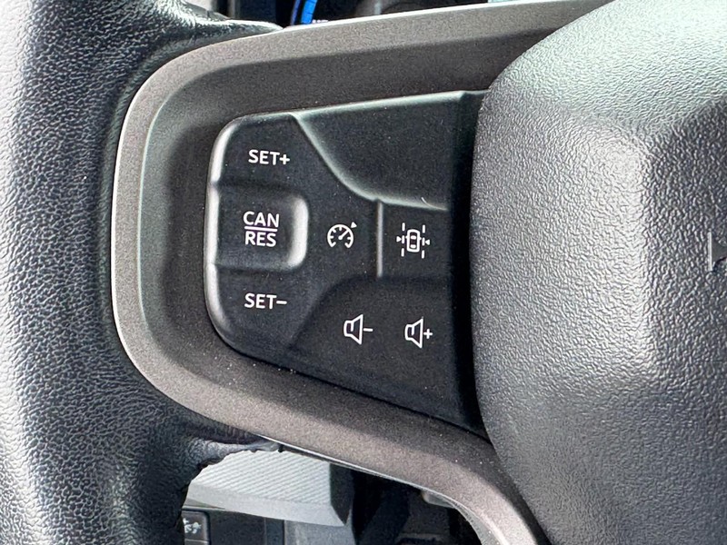 Ford Bronco Vehicle Image 17