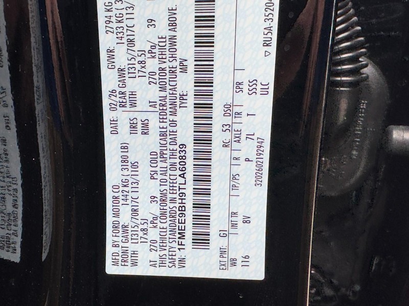 Ford Bronco Vehicle Full-screen Gallery Image 16