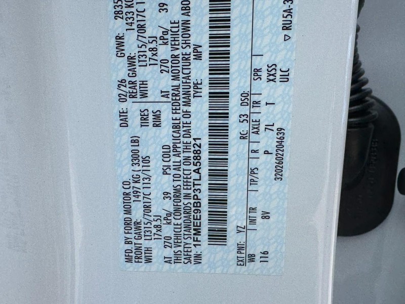 Ford Bronco Vehicle Full-screen Gallery Image 16