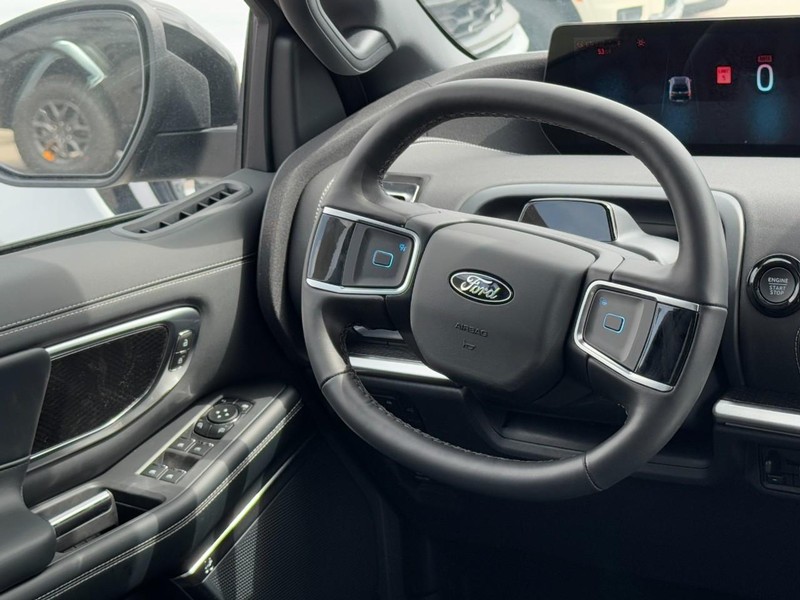Ford Expedition Max Vehicle Image 08