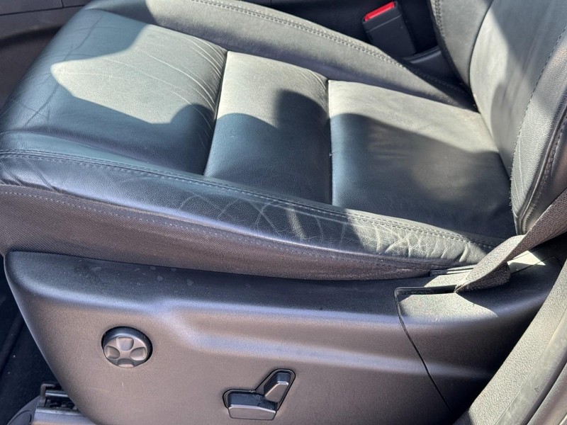 Jeep Grand Cherokee Vehicle Image 25