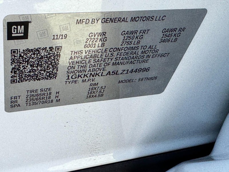 GMC Acadia Vehicle Full-screen Gallery Image 25