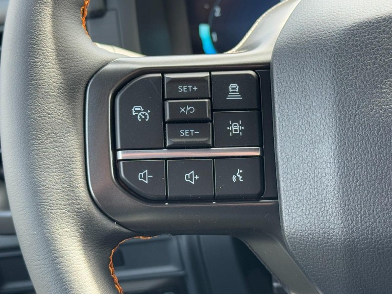 Ford F-150 Vehicle Image 10