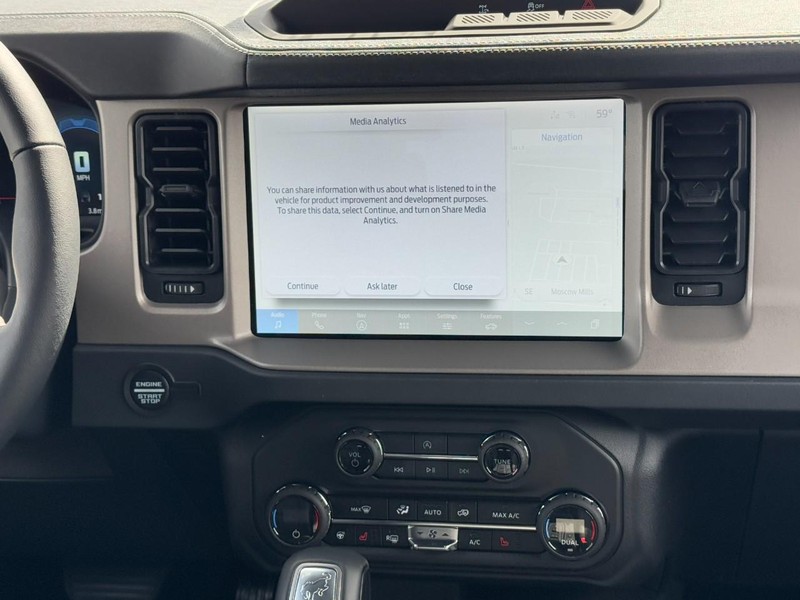 Ford Bronco Vehicle Image 08