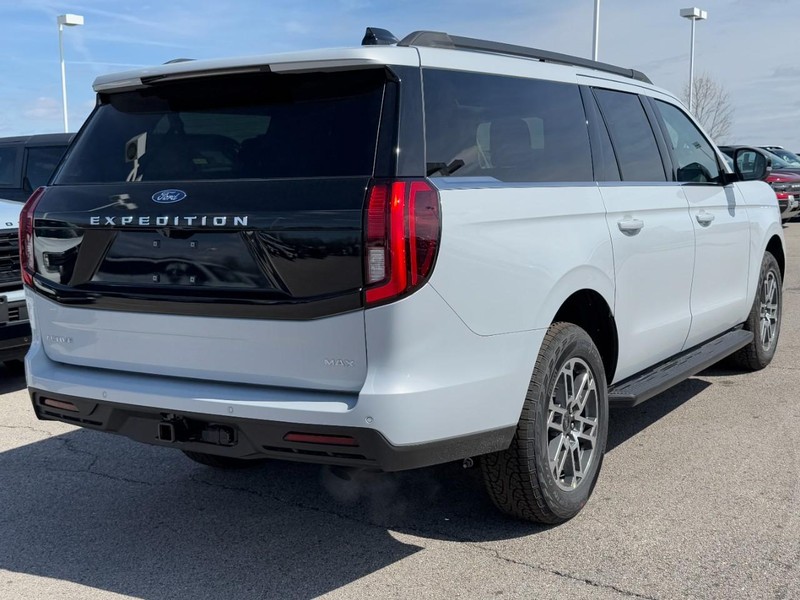 Ford Expedition Max Vehicle Image 03