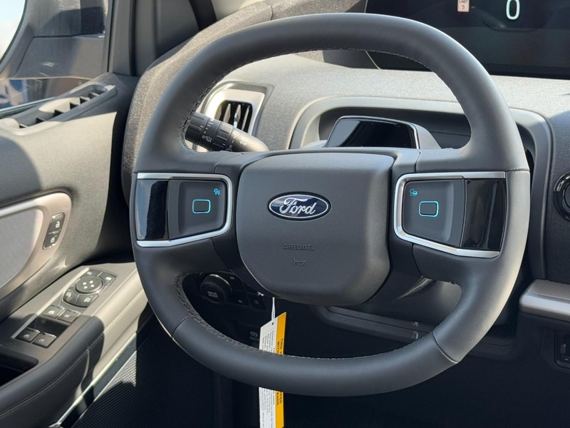 Ford Expedition Max Vehicle Image 08