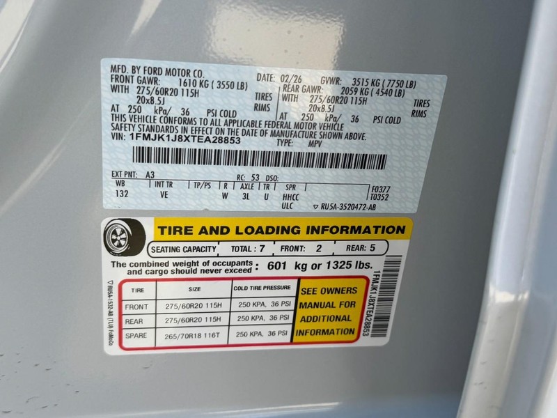 Ford Expedition Max Vehicle Image 17