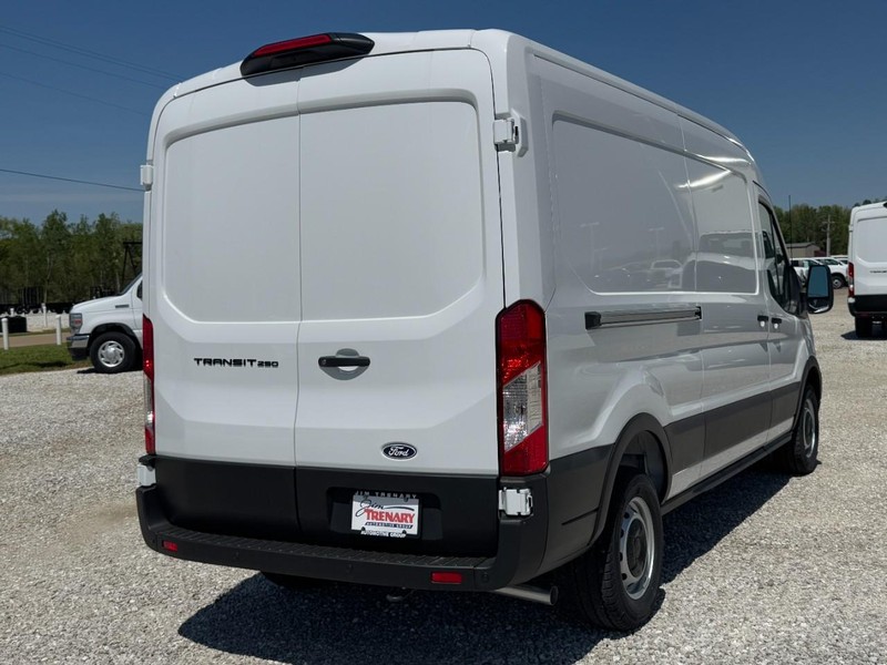 Ford Transit Cargo Van Vehicle Image 03