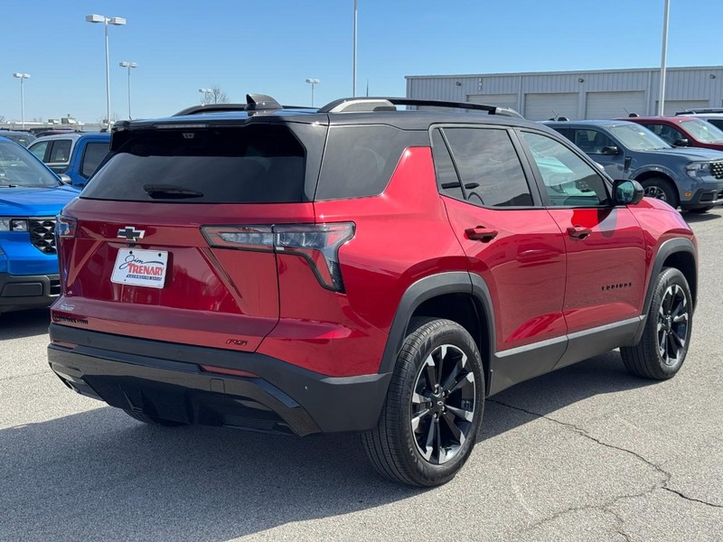 Chevrolet Equinox Vehicle Full-screen Gallery Image 3