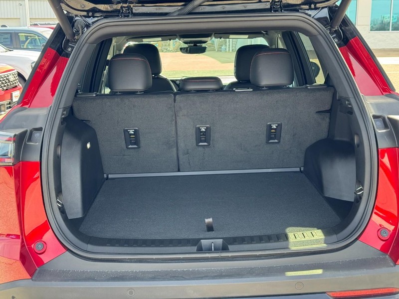 Chevrolet Equinox Vehicle Full-screen Gallery Image 4