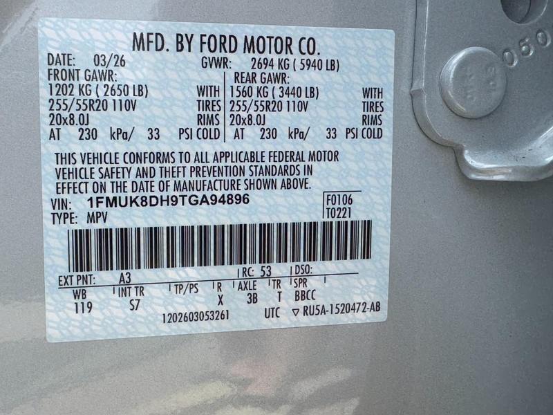 Ford Explorer Vehicle Image 18