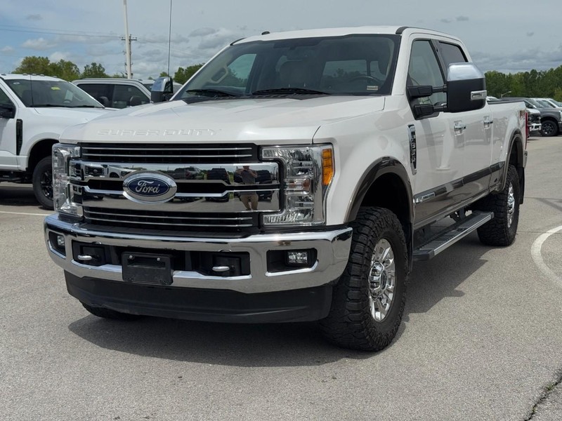 Ford Super Duty F-350 SRW Vehicle Image 07