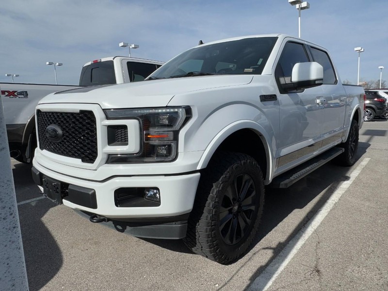 Ford F-150 Vehicle Full-screen Gallery Image 2