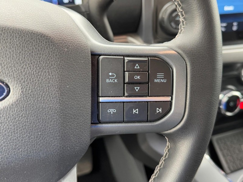 Ford F-150 Vehicle Image 17